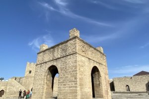 アタシュガ　火の寺院